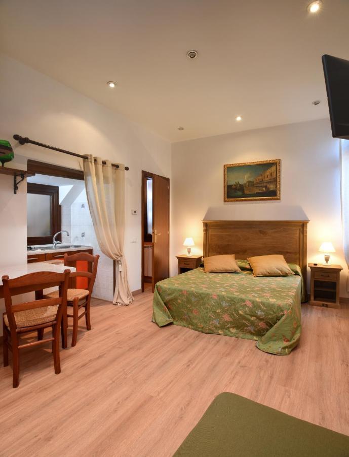 Апартаменты At 1 Minute From San Marco Square Венеция Экстерьер фото